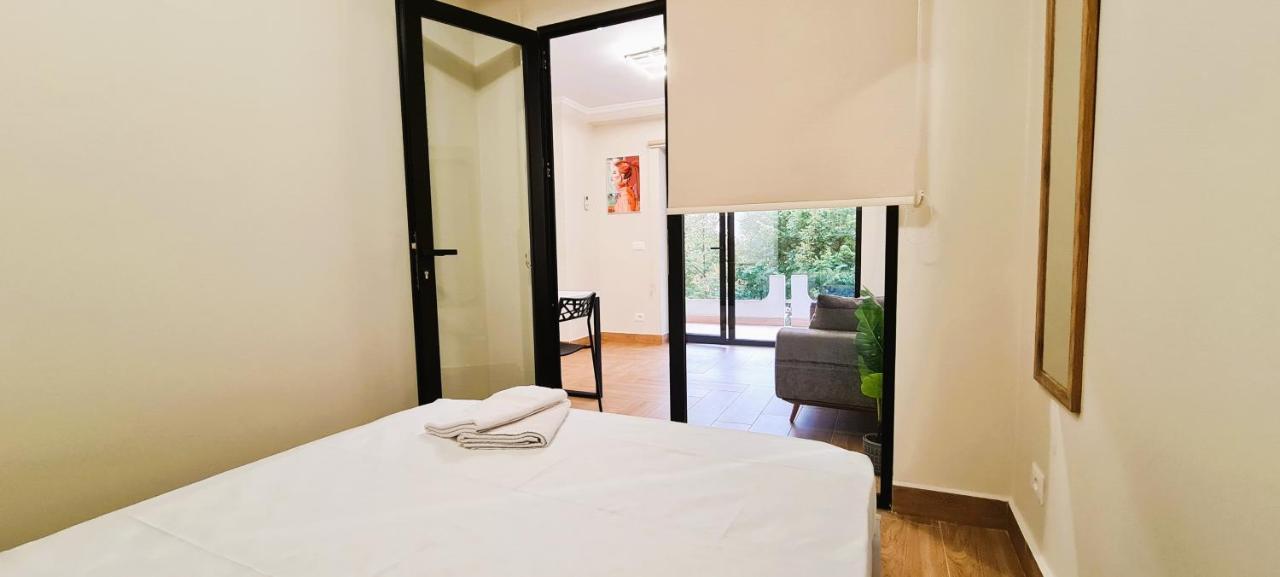 טיראנה 2V1 - Center Apartment 1 מראה חיצוני תמונה